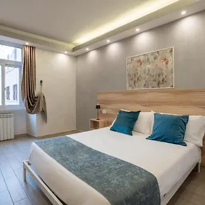Bed and breakfast Drago D'oro - Accross From Metro Vittorio Emanuele, Roma
